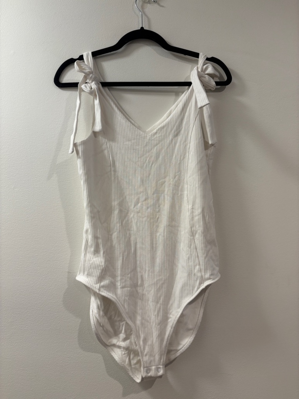 Old‎ Navy | White Tie-Shoulder Ribbed Bodysuit